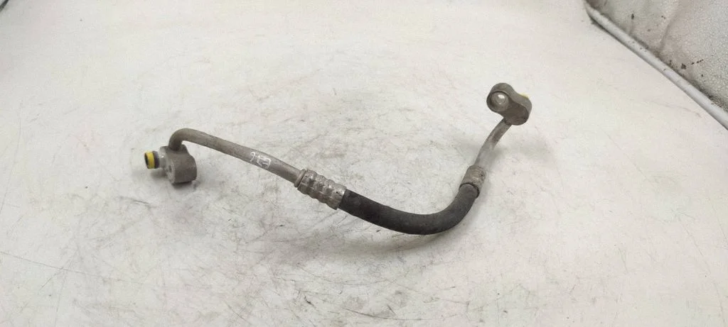Air conditioning (A/C) pipe/hose