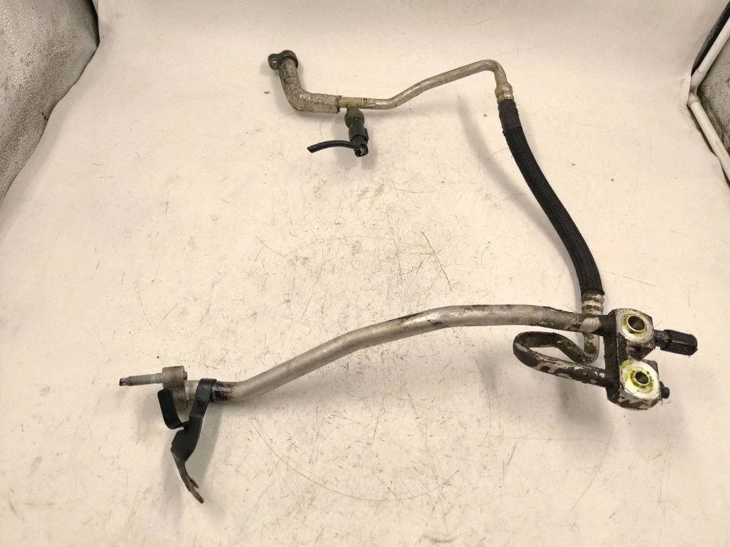 Air conditioning (A/C) pipe/hose