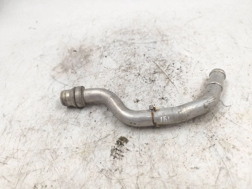 Air conditioning (A/C) pipe/hose