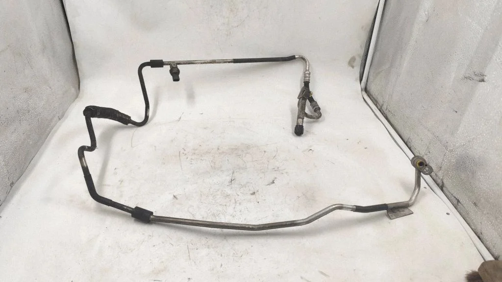 Air conditioning (A/C) pipe/hose 922483101