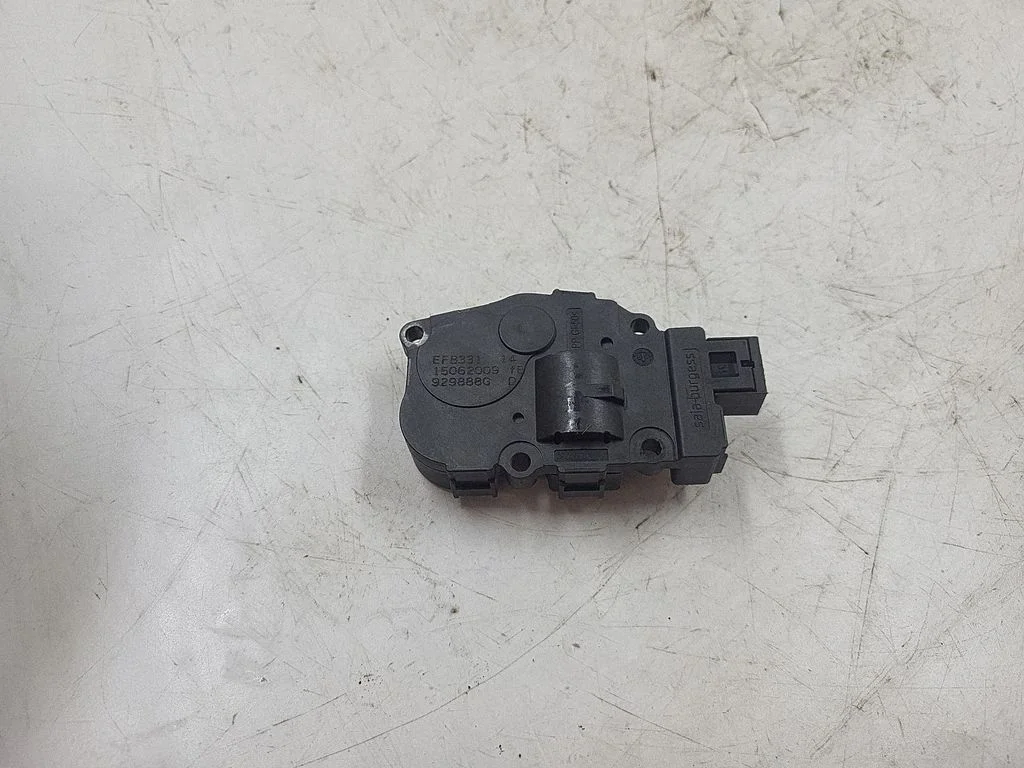 Air flap motor/actuator – BMW 1 Series E81 E87 (2004-2011)