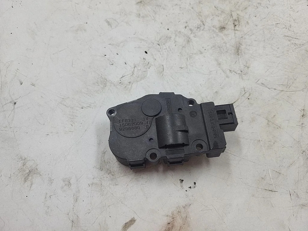 Air flap motor/actuator – BMW 1 Series E81 E87 (2004-2011)