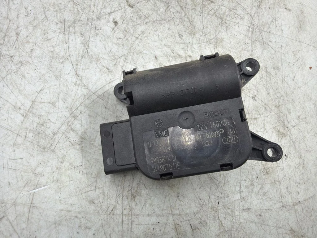 Air flap motor/actuator – Skoda Octavia Mk2 (1Z) (2004-2013)
