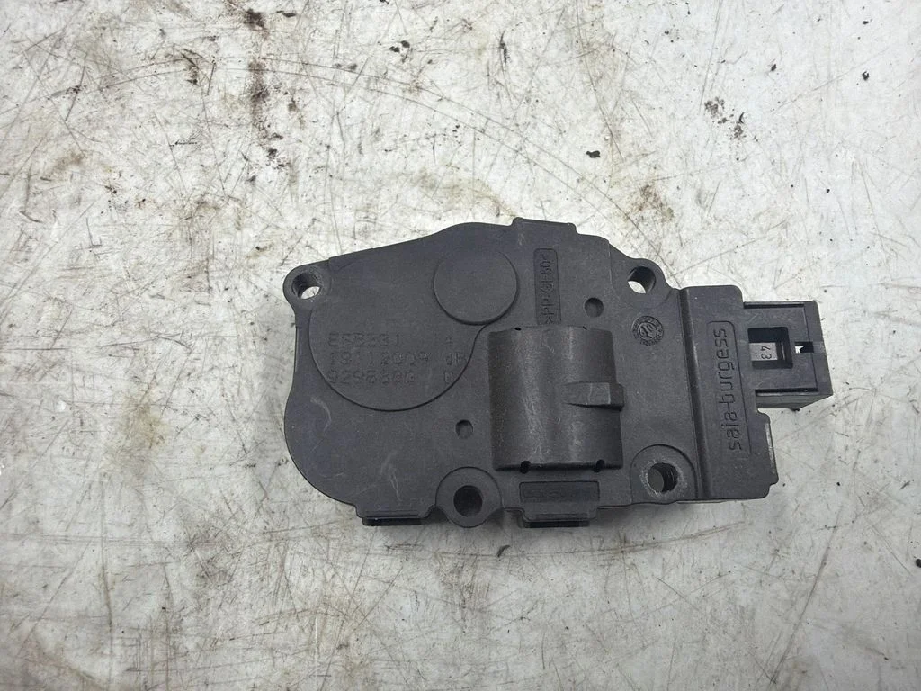 Gaisa aizvara motoriņš/aktuators 929888G