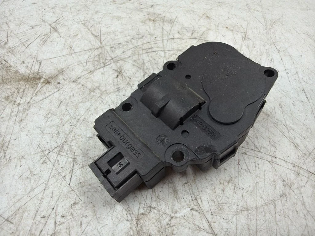 Gaisa aizvara motoriņš/aktuators 410475520
