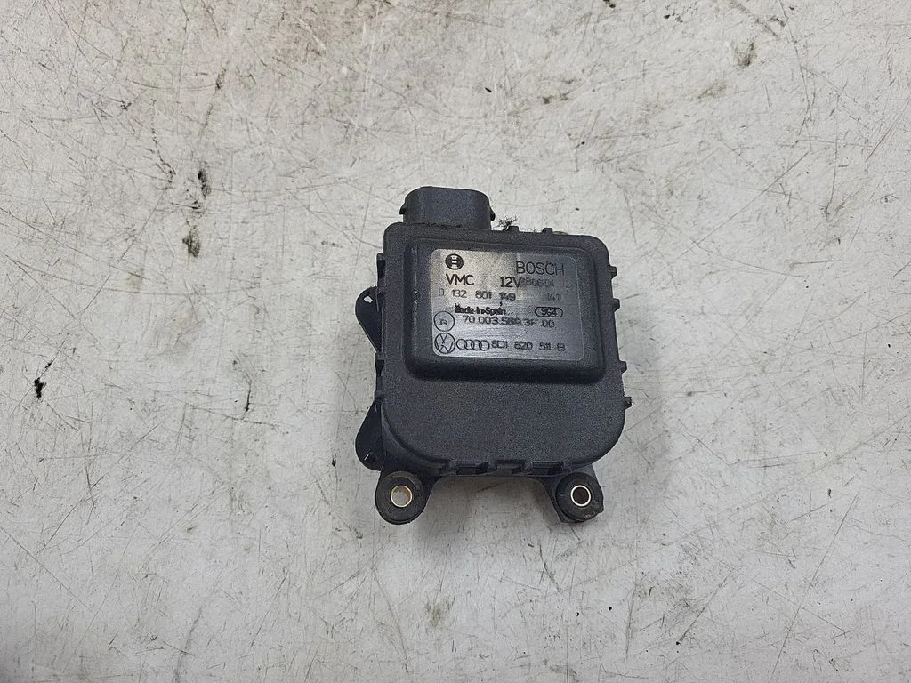 Air flap motor/actuator 8D1820511