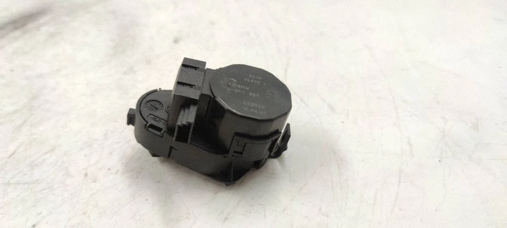 Air flap motor/actuator 6902855