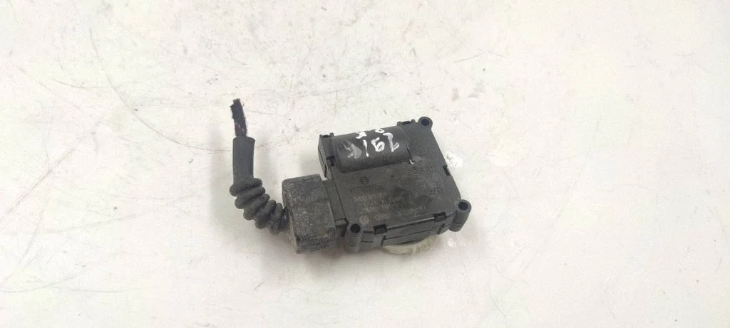 Air flap motor/actuator 0132801359