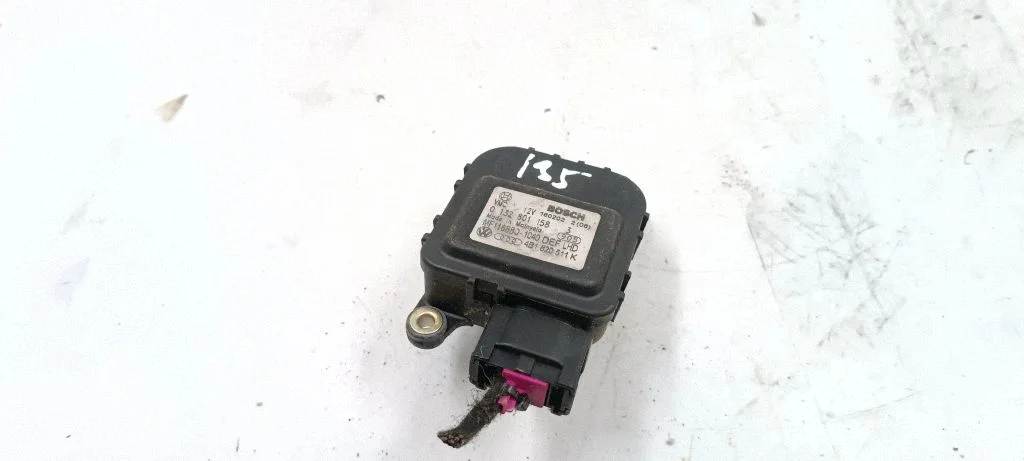 Õhuklapi mootor / ajam 4B1820511K