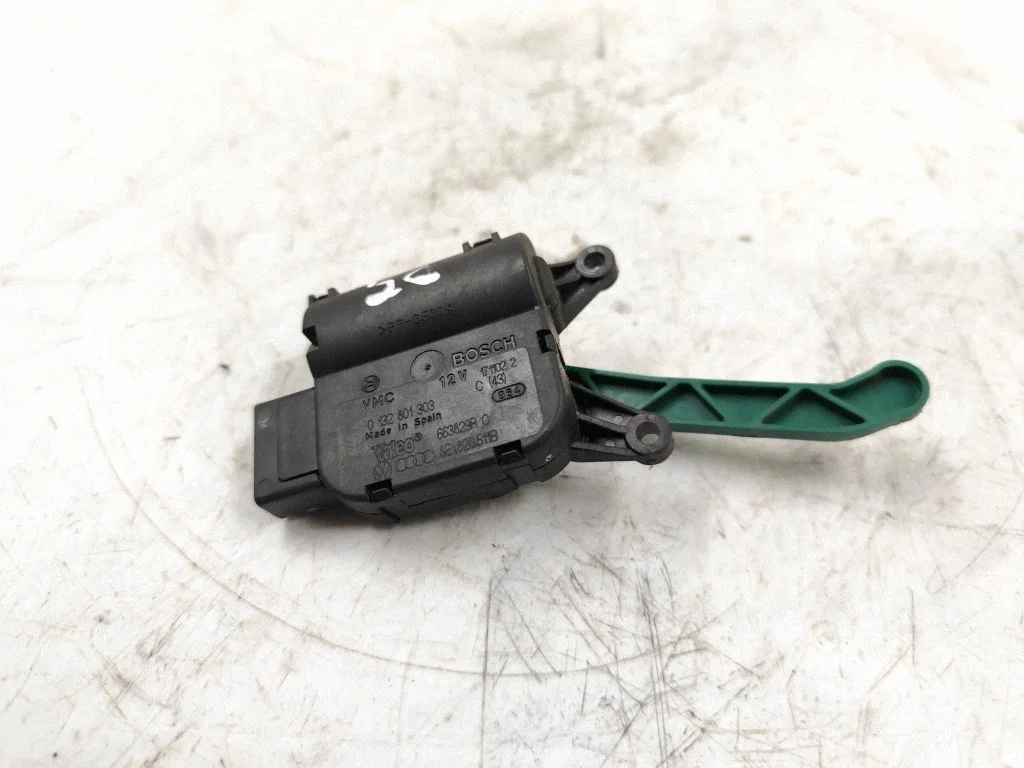 Air flap motor/actuator 8E1820511B