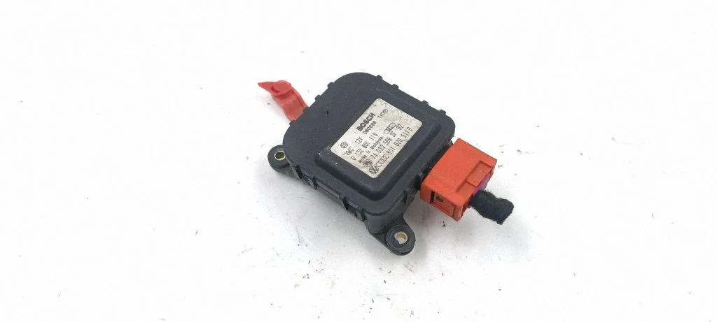 Air flap motor/actuator 8D1820511B