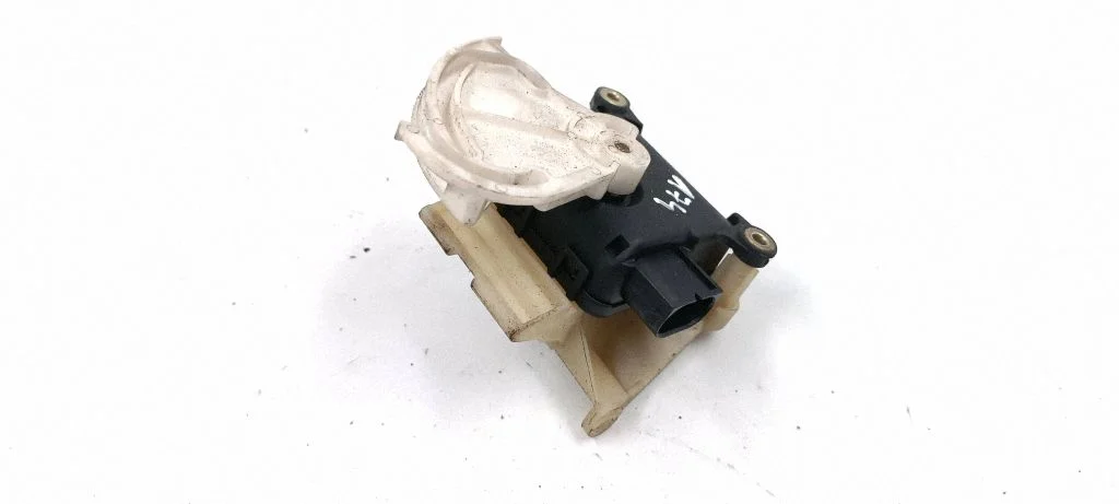 Air flap motor/actuator 8D1820511E