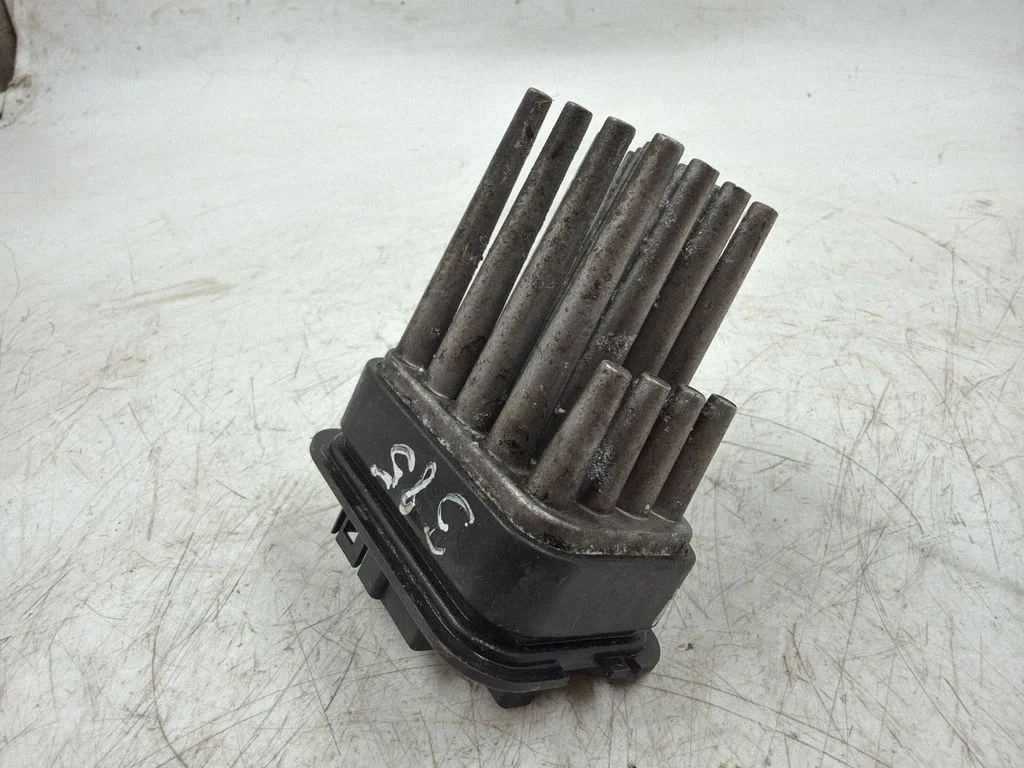 Krāsniņas ventilatora rezistors (reostats) 52488536