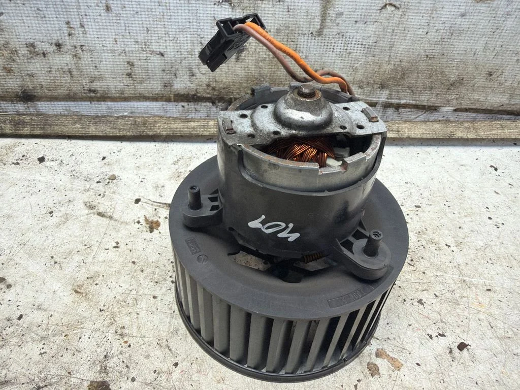 Heater fan/blower 6736000617
