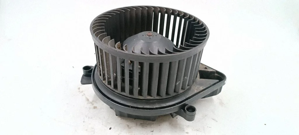 Heater fan/blower 8E1820021B