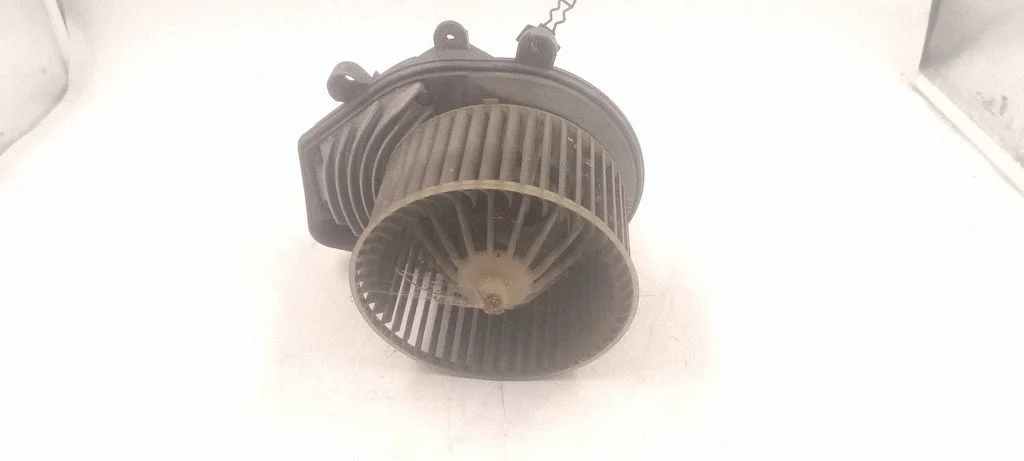 Heater fan/blower 8D1820021