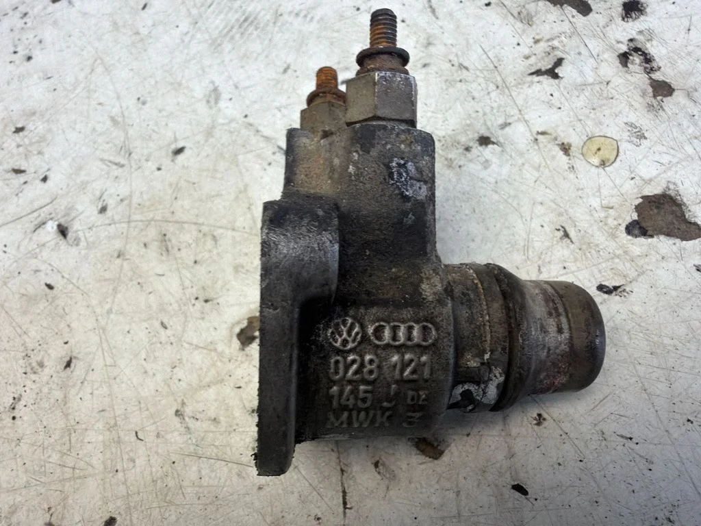 Engine coolant pipe/hose 028121145J