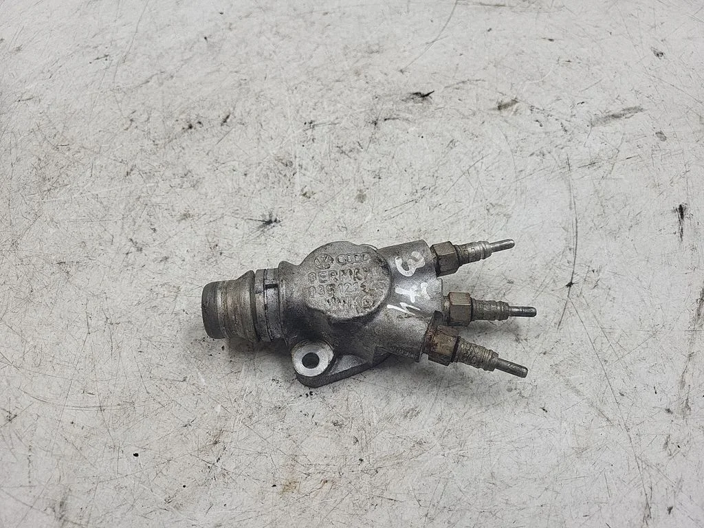 Engine coolant pipe/hose 038121145