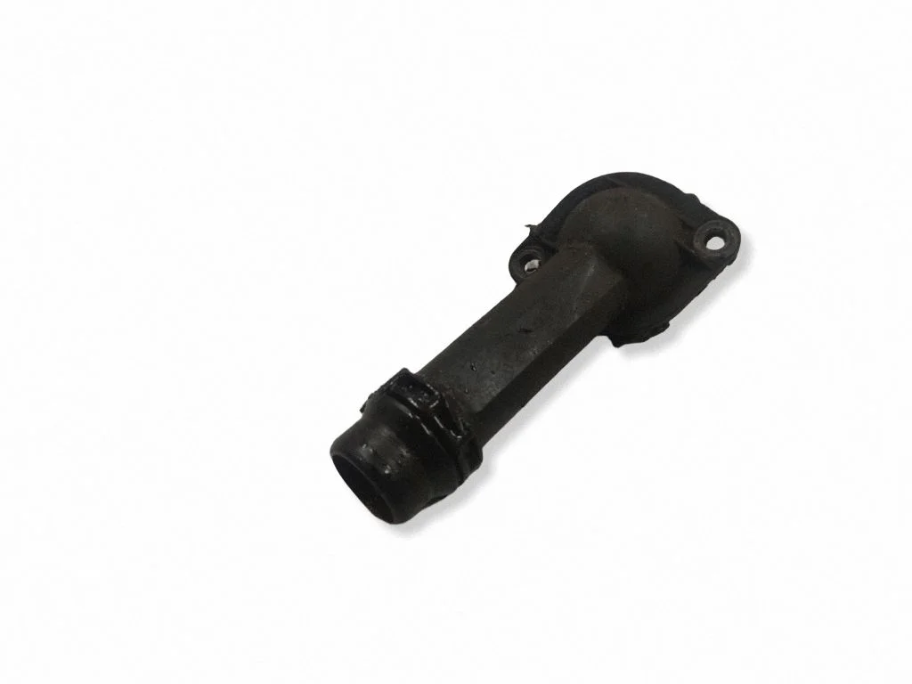 Engine coolant pipe/hose 06B121121