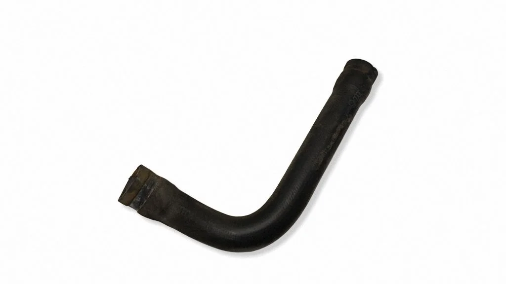 Engine coolant pipe/hose 8D0121101C