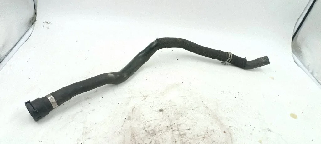 Engine coolant pipe/hose 6951946