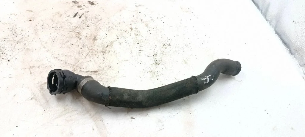 Engine coolant pipe/hose 310ET