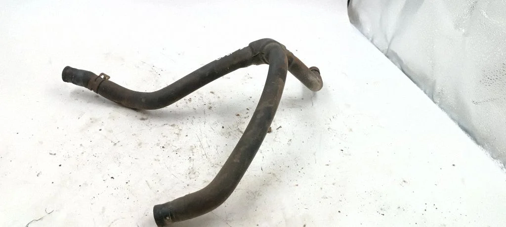 Engine coolant pipe/hose E5109