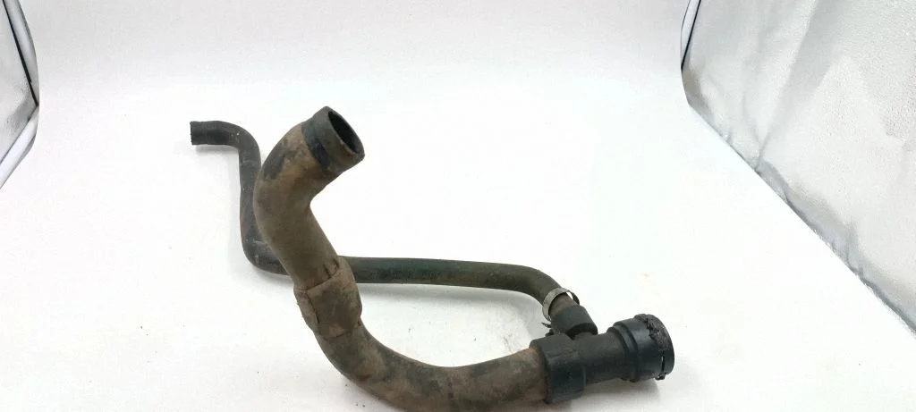 Engine coolant pipe/hose 8D0121055G