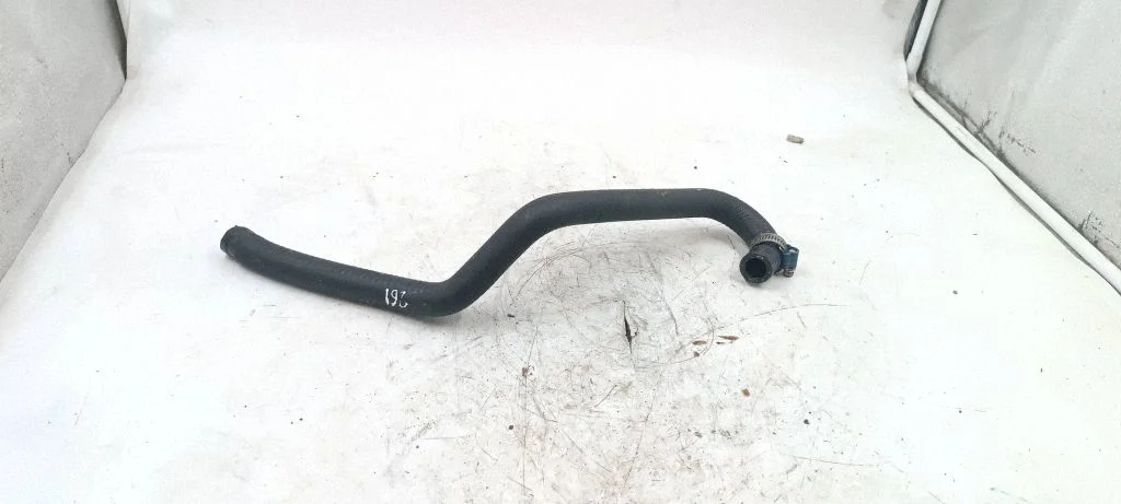 Engine coolant pipe/hose K814