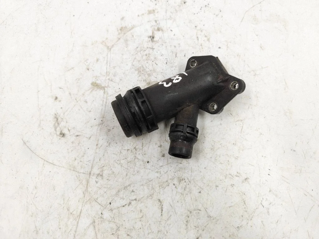 Engine coolant pipe/hose 11122247744