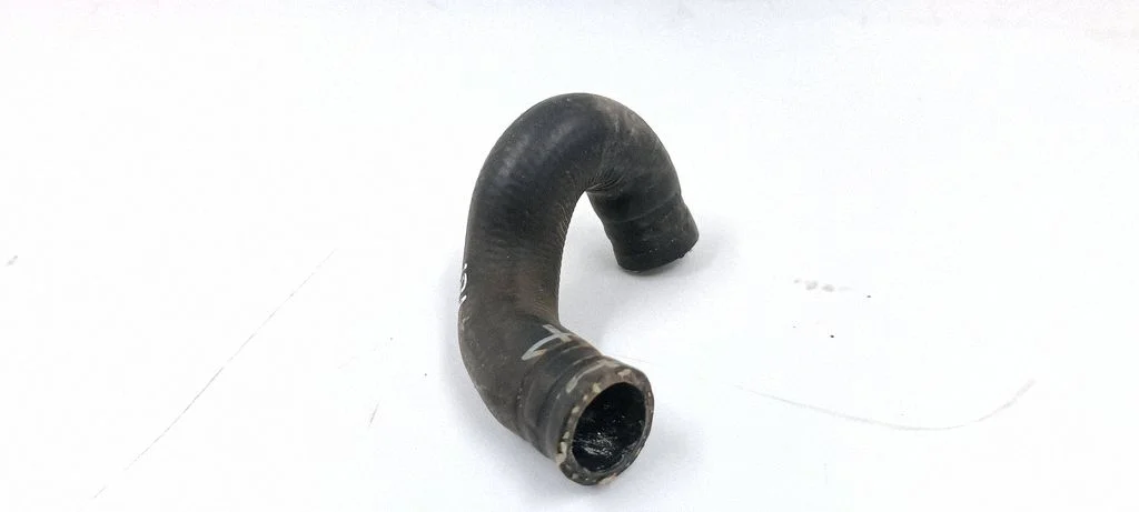 Engine coolant pipe/hose 7L0815981