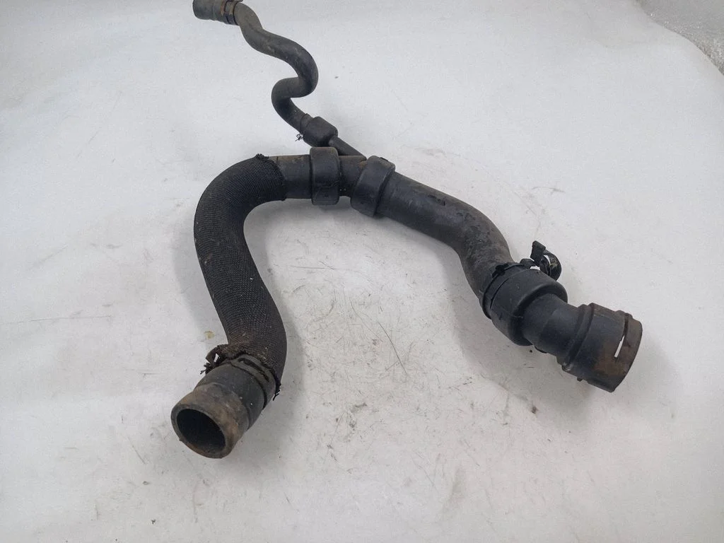 Engine coolant pipe/hose 4B0121101T