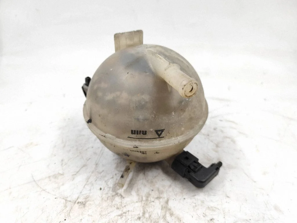 Coolant expansion tank/reservoir 6N0121407B
