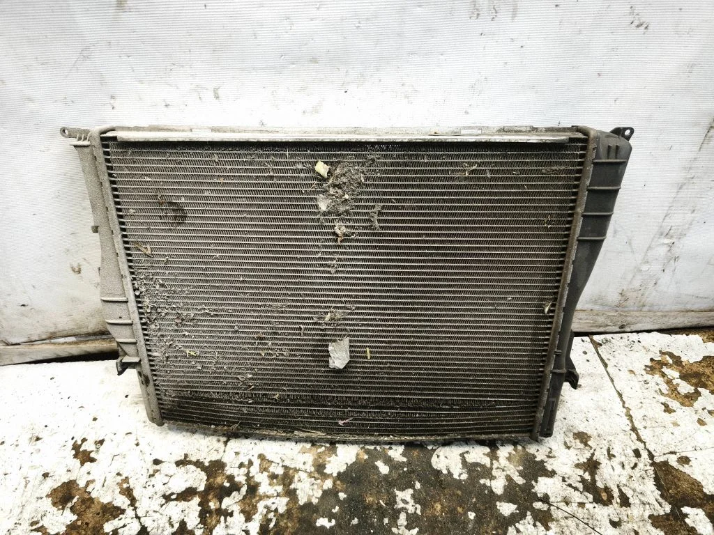 Jahutusvedeliku radiaator 758165801