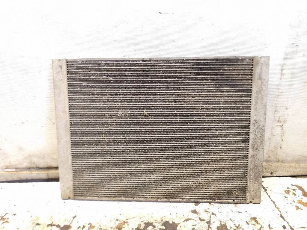 Jahutusvedeliku radiaator 7519212
