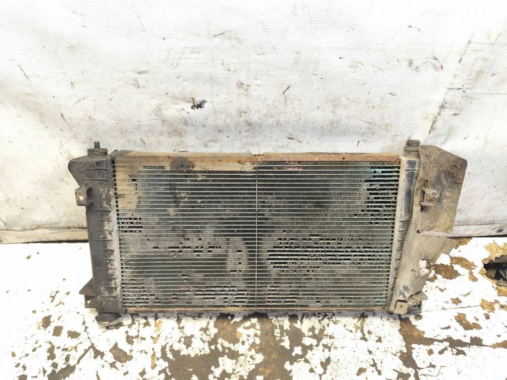 Jahutusvedeliku radiaator 05407