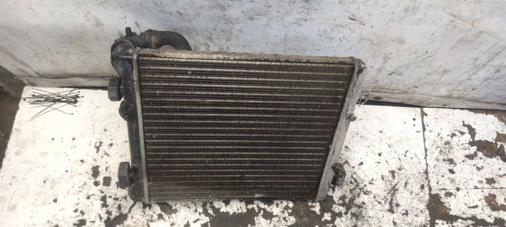 Coolant radiator 1J0121253G