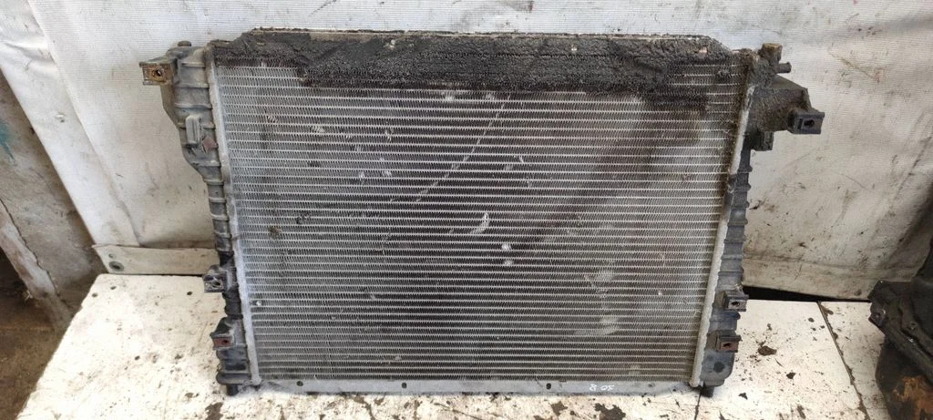 Aušinimo skysčio radiatorius