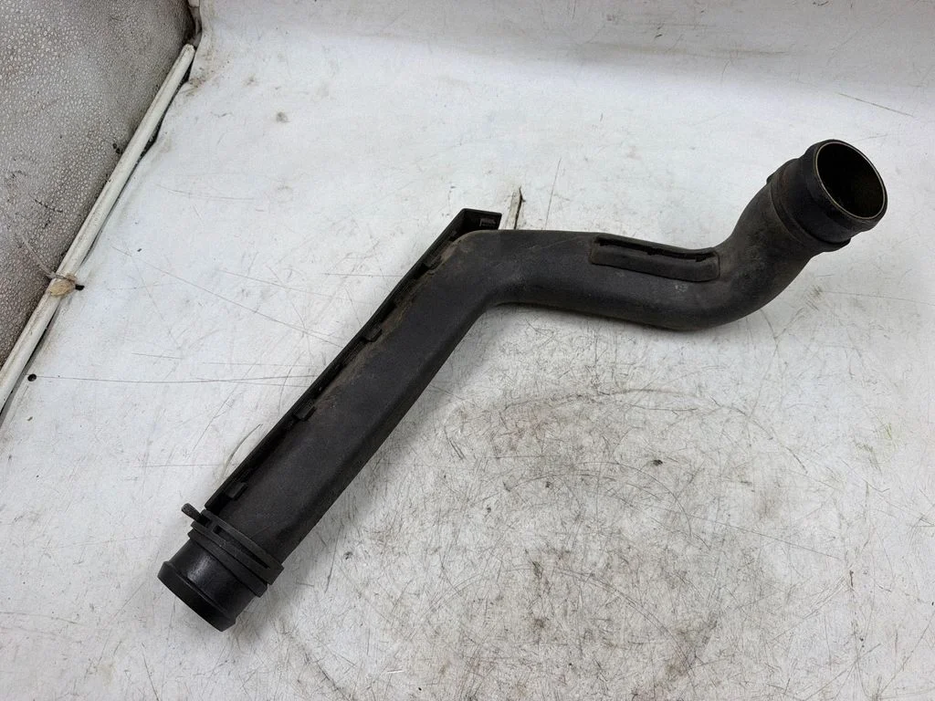 Intercooler hose/pipe 1K0145762B