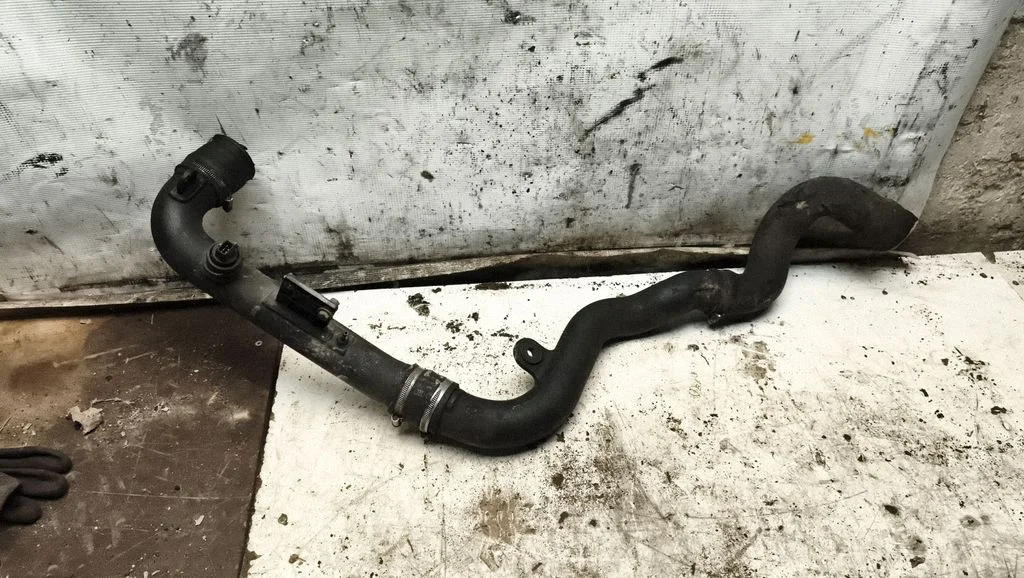 Intercooler hose/pipe 8D0145844A