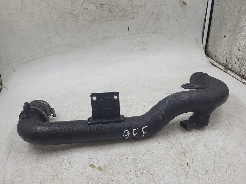 Intercooler hose/pipe