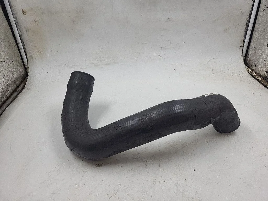 Intercooler hose/pipe