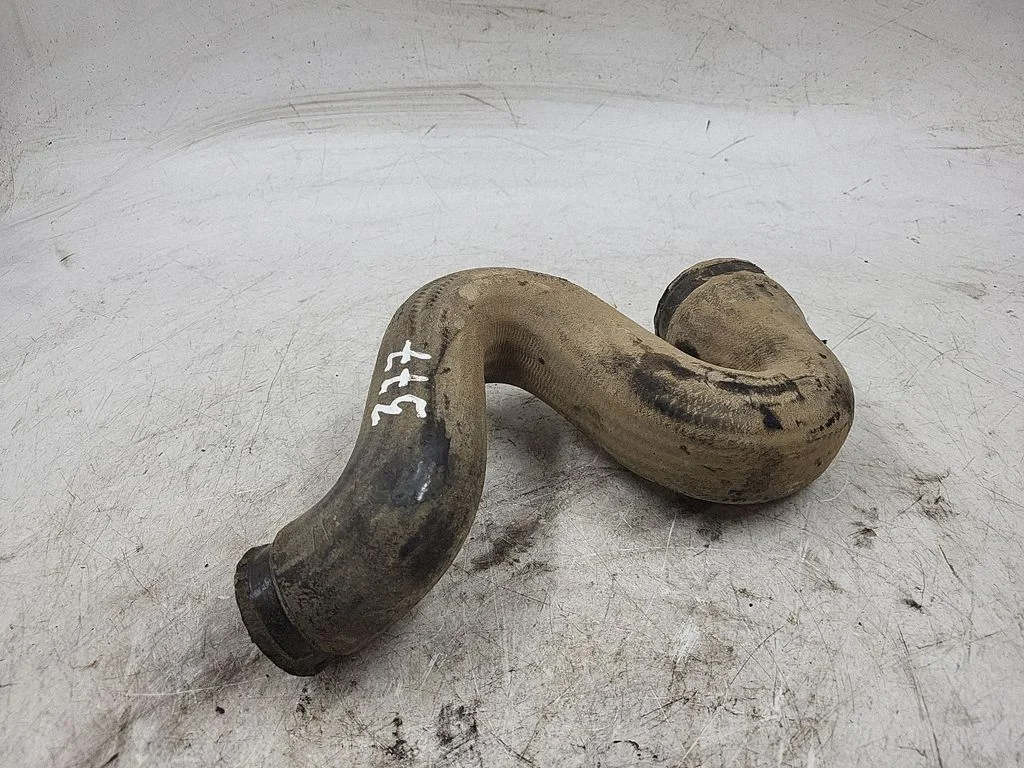 Intercooler hose/pipe
