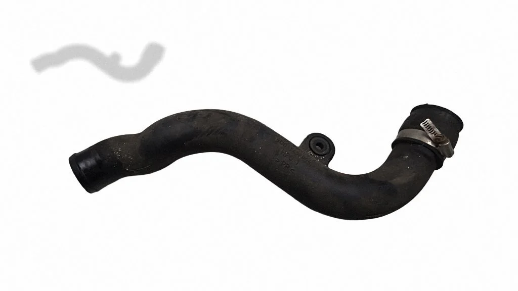 Intercooler hose/pipe 8D0145844
