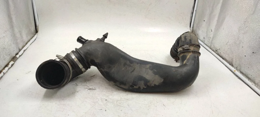 Intercooler hose/pipe 60658040