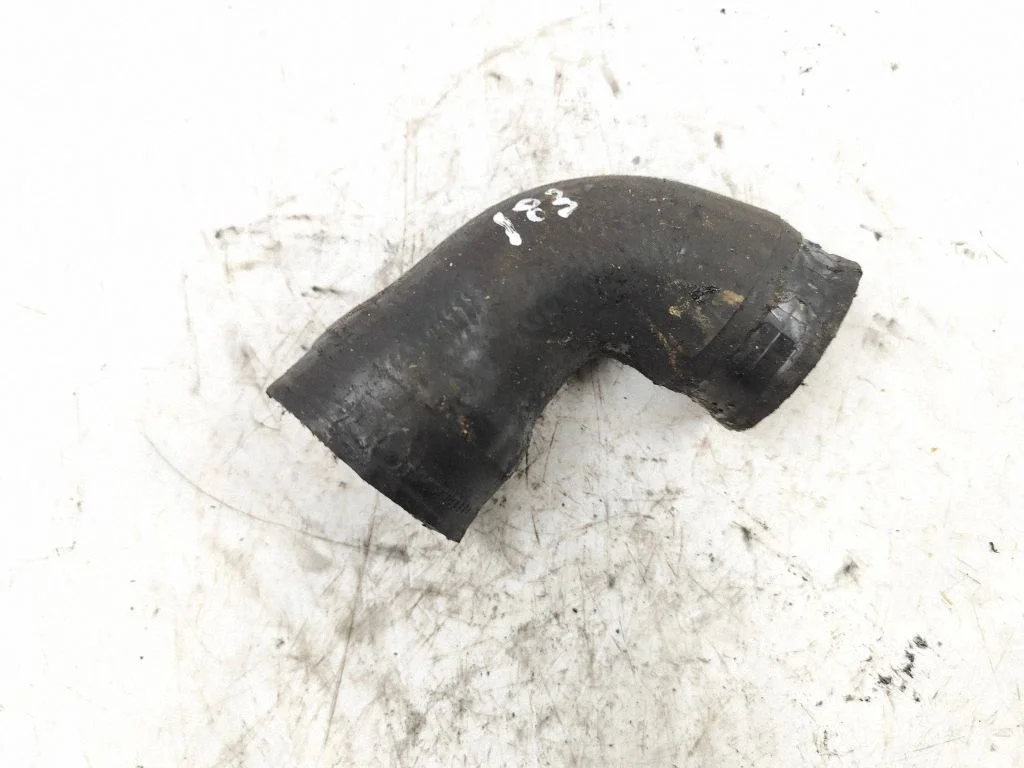 Intercooler hose/pipe