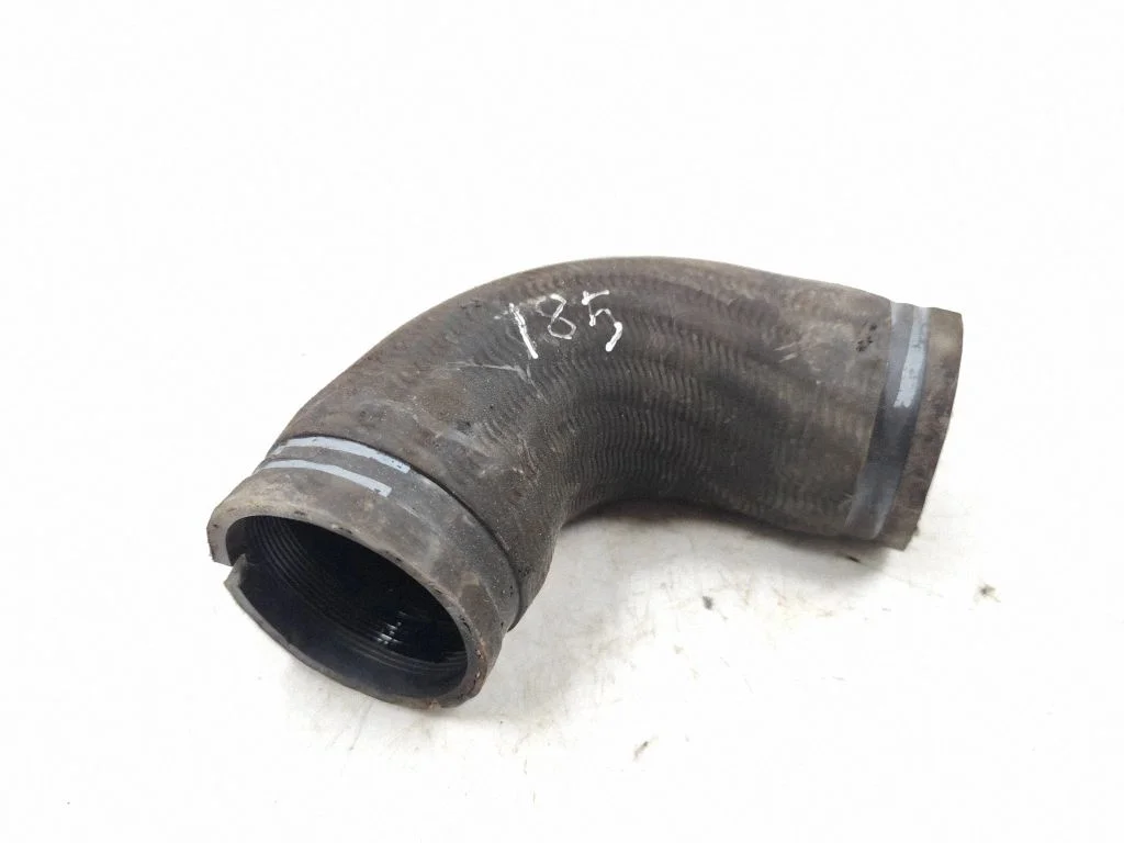 Intercooler hose/pipe