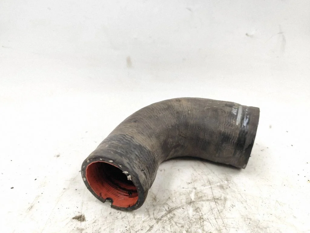 Intercooler hose/pipe