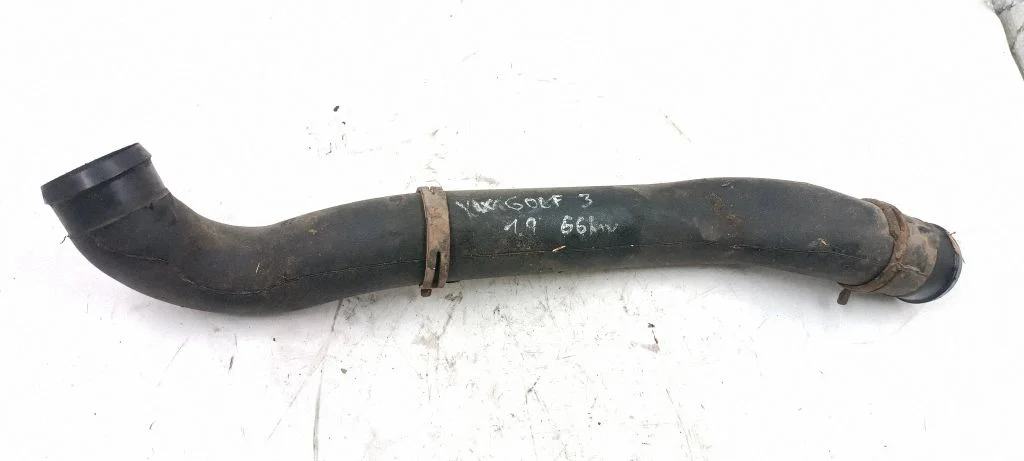 Wąż / rura intercoolera 1H0145762AB