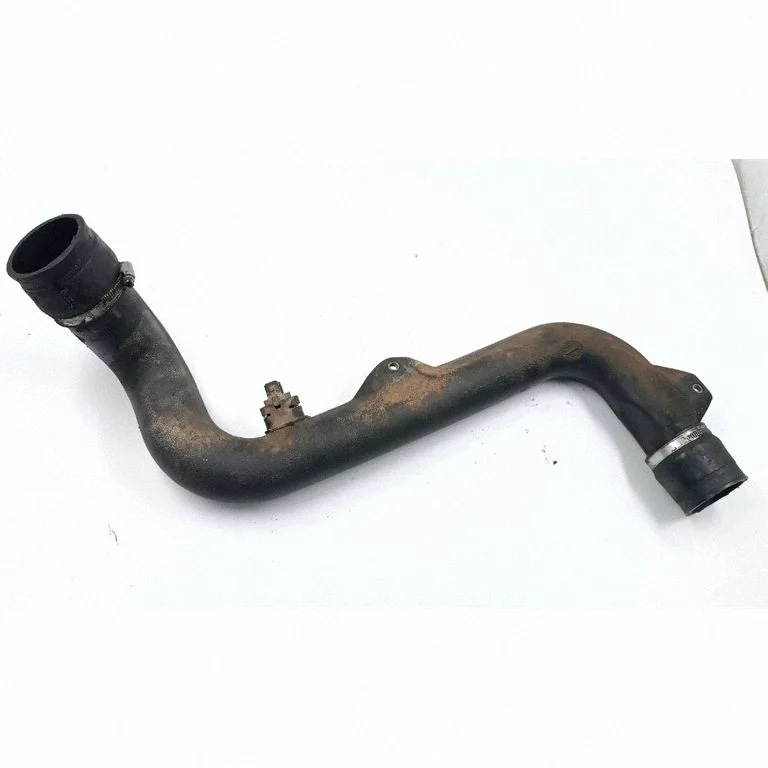 Vahejahuti voolik (-ud)/ toru (-d) 3A0145957